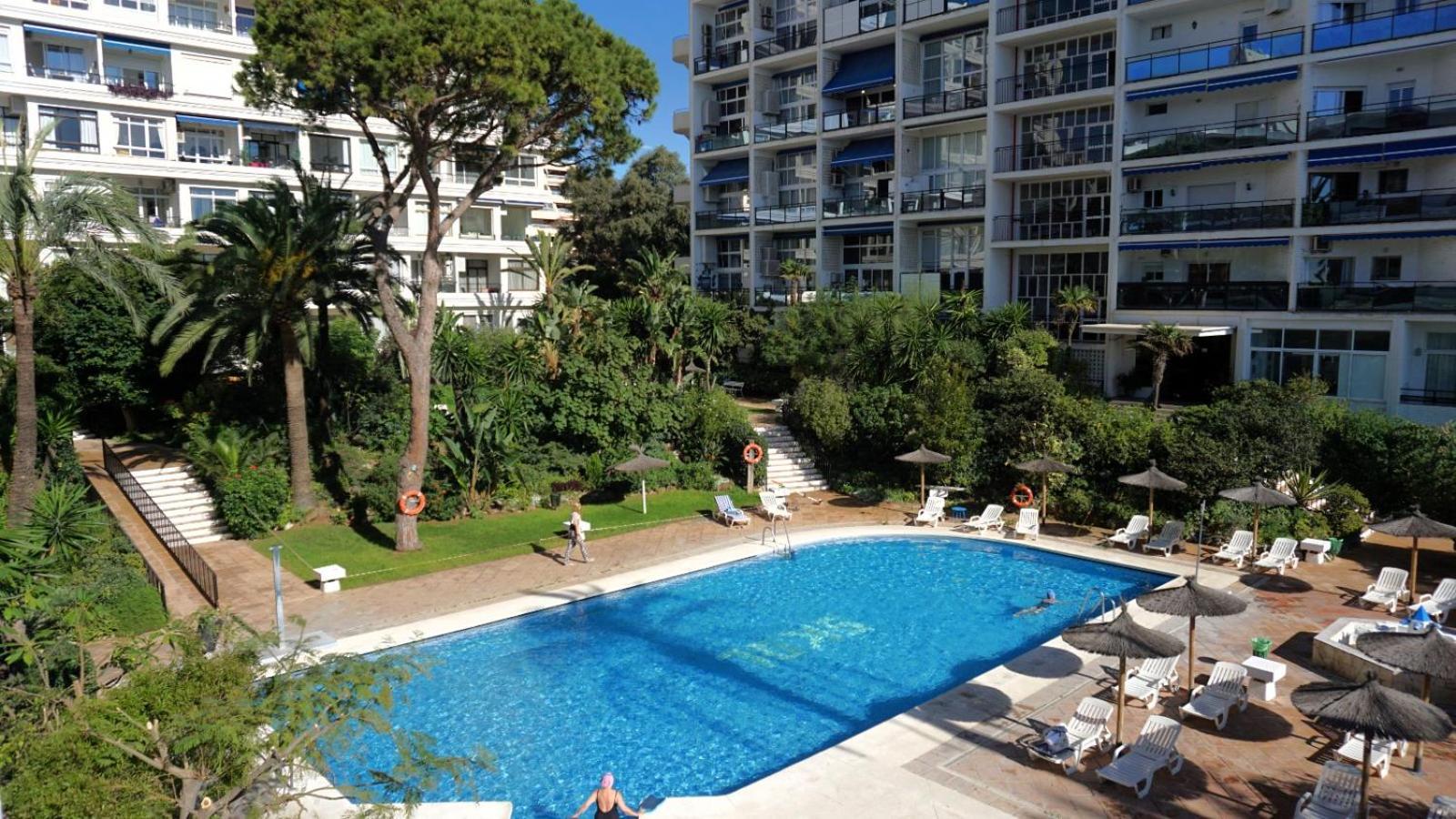 Skol 232c 1 Bedroom Corner Skol Center Front Line Marbella